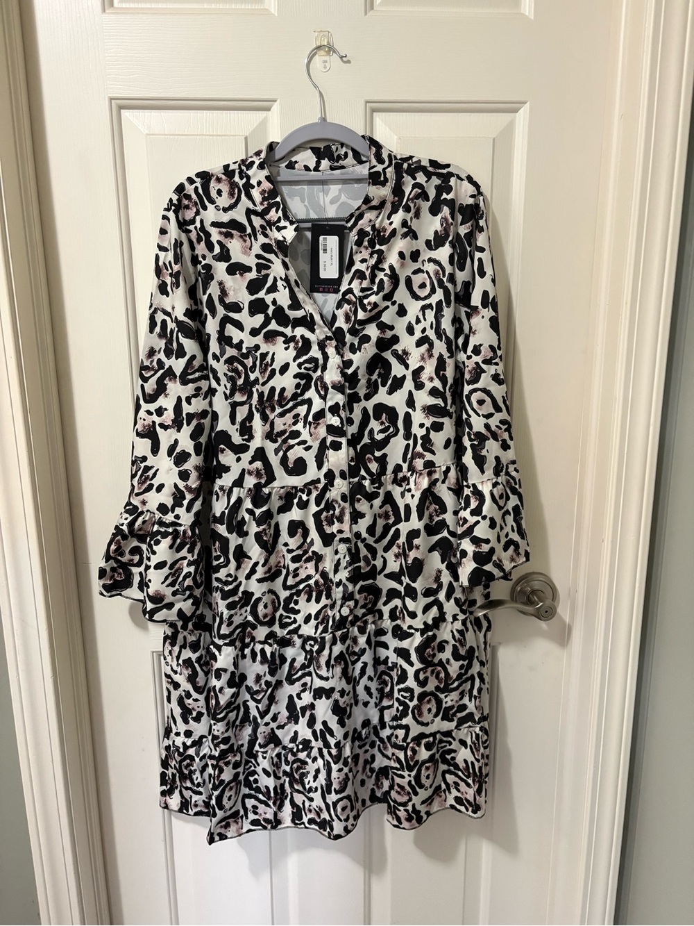 Leopard Ruffle Tiered Sleepshirt - Black & White